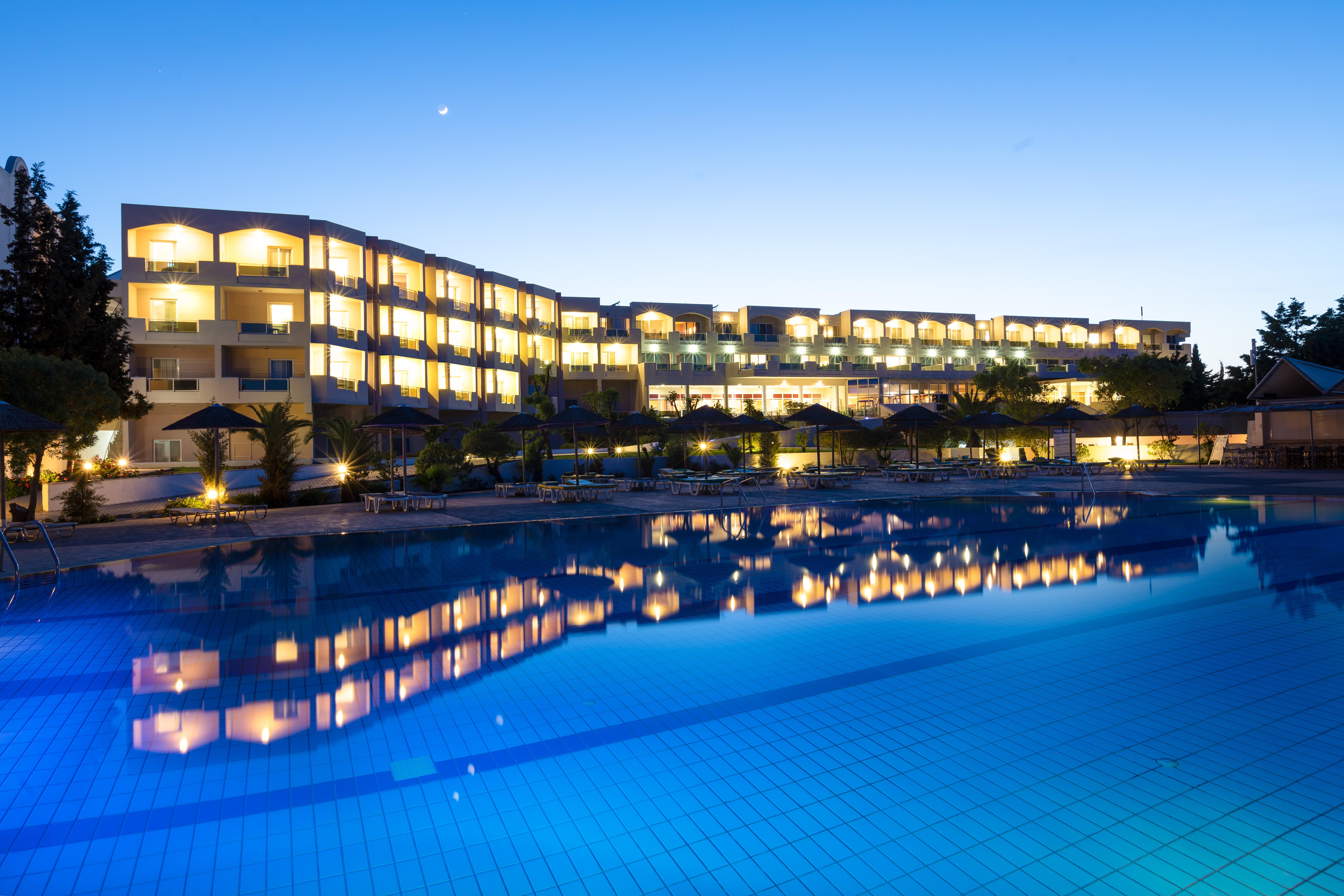 Sovereign Beach Hotel Kardamena  Екстериор снимка